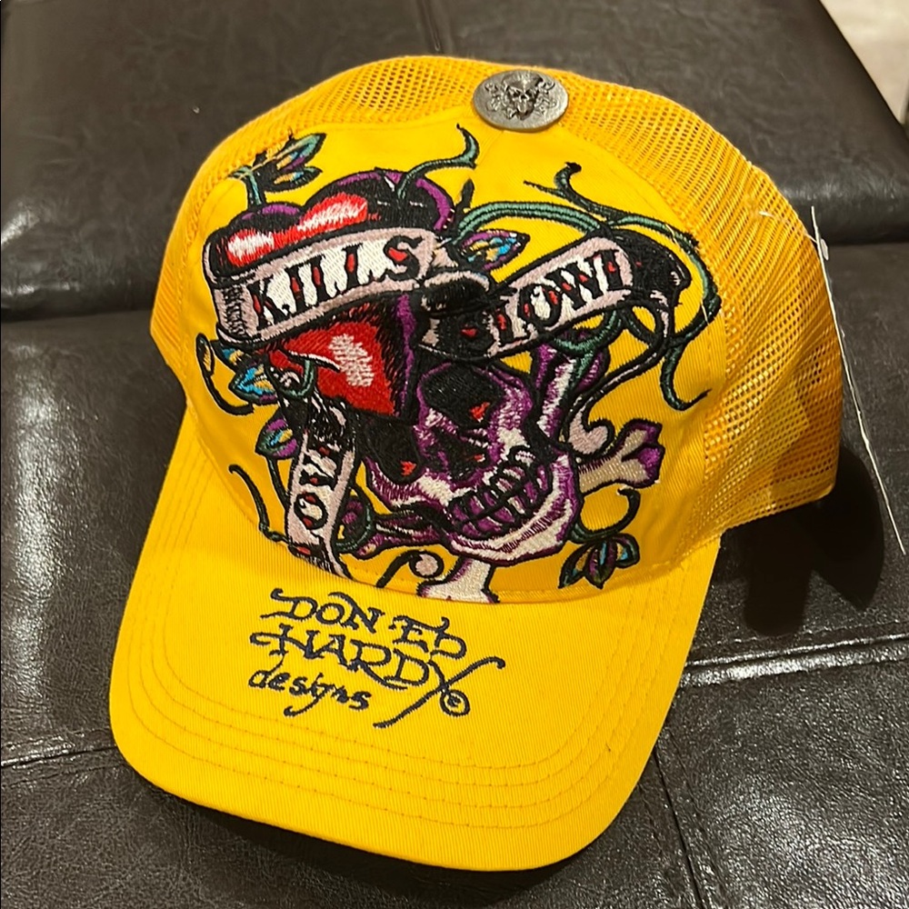 Ed Hardy Yellow Love Kills Slowly Skull Tattoo Cap